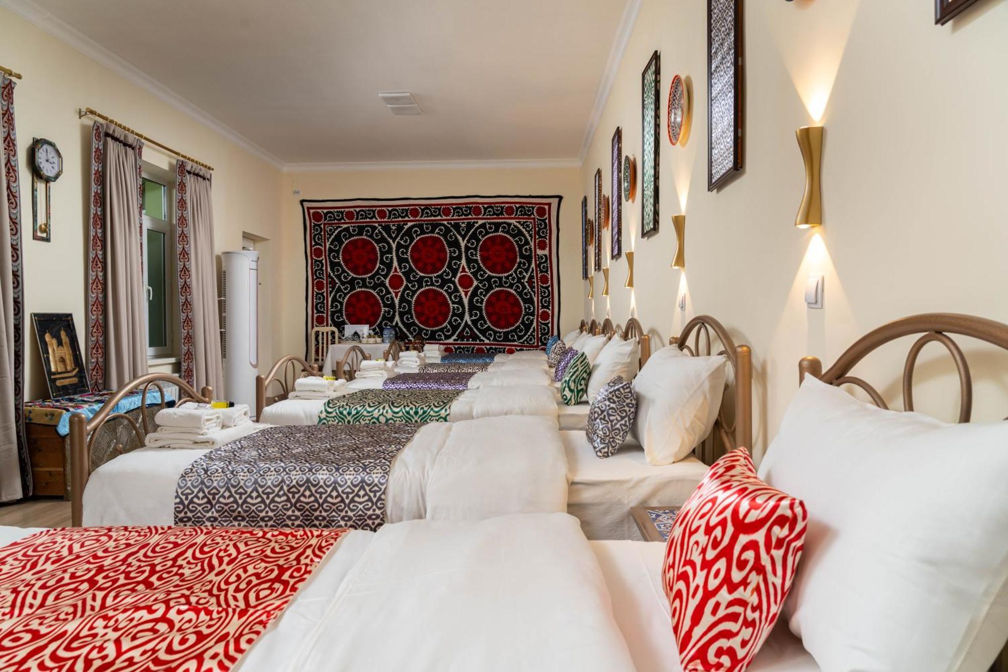 Green Yard Boutique Guesthouse Tashkent Esterno foto
